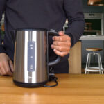 Bouilloire Electrique inox 1,5 L – 2200 W Robuste WK8239S – غلاية ماء كهربائية روبوست 1.5 لتر 2200 واط إينوكس WK8239S