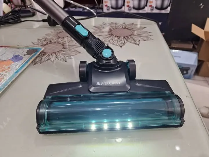 Aspirateur Balai Pro 600W Cable 7M Flexible SilverCrest VC1905AC