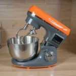 Pétrin Double Crochet Multismart 6.2L 1500W 3Kg avec 04 Accessoires et afficheur LCD - Orange/Gris Multismart MS-SM2206 – عجانة كهربائية مولتي سمارت 6.2 لتر 1500 واط رمادي MS-SM2206