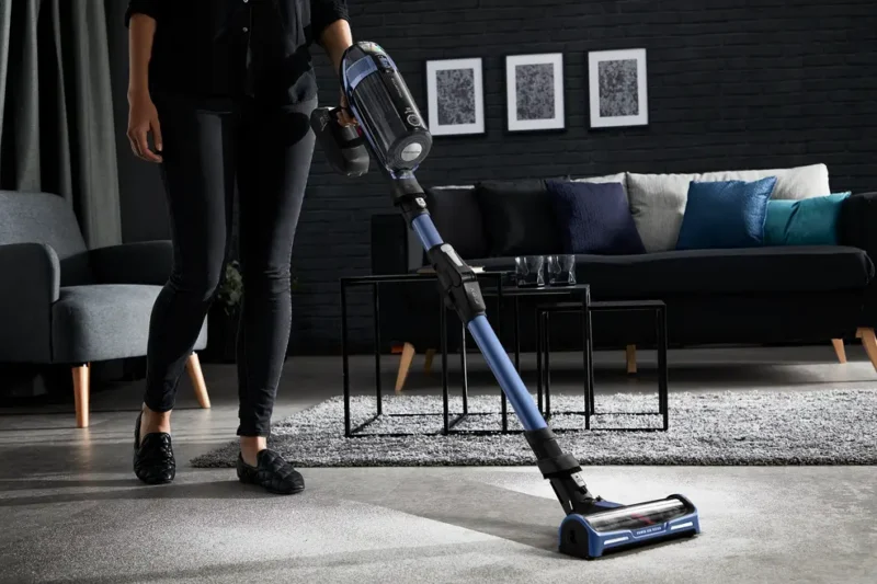 Aspirateur Balai Sans Fil Intelligent Et Flexible 32.4V 480W 70Min X-Force Flex 14.60 Rowenta Aqua RH99A9WO