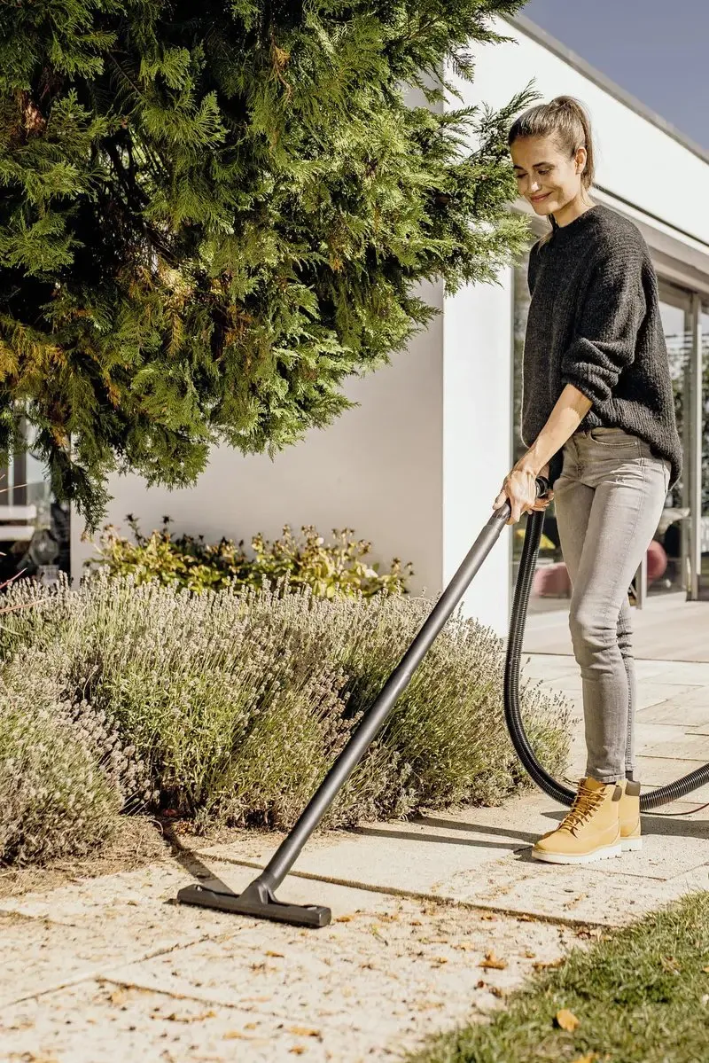 Aspirateur Souffleur 2 en 1 Eau Et Poussière en inox  1000W 19L | Karcher WD3
